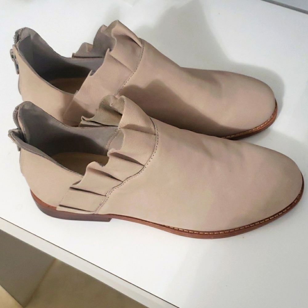 Leather booties
